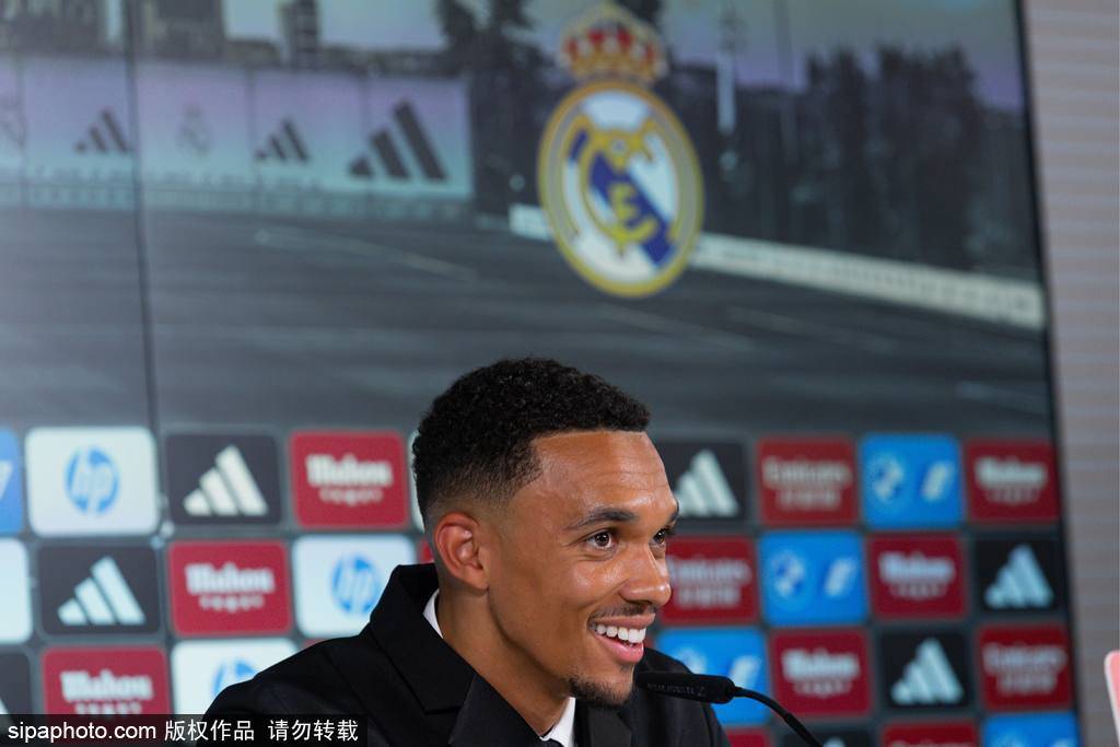 莱比锡主场逆转波尔多，完成关键胜利，引发热议