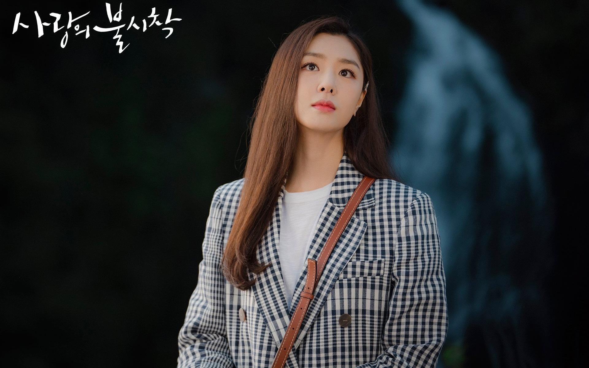 无声的轰鸣，当维尼修斯在嘘声中刺破命运的网