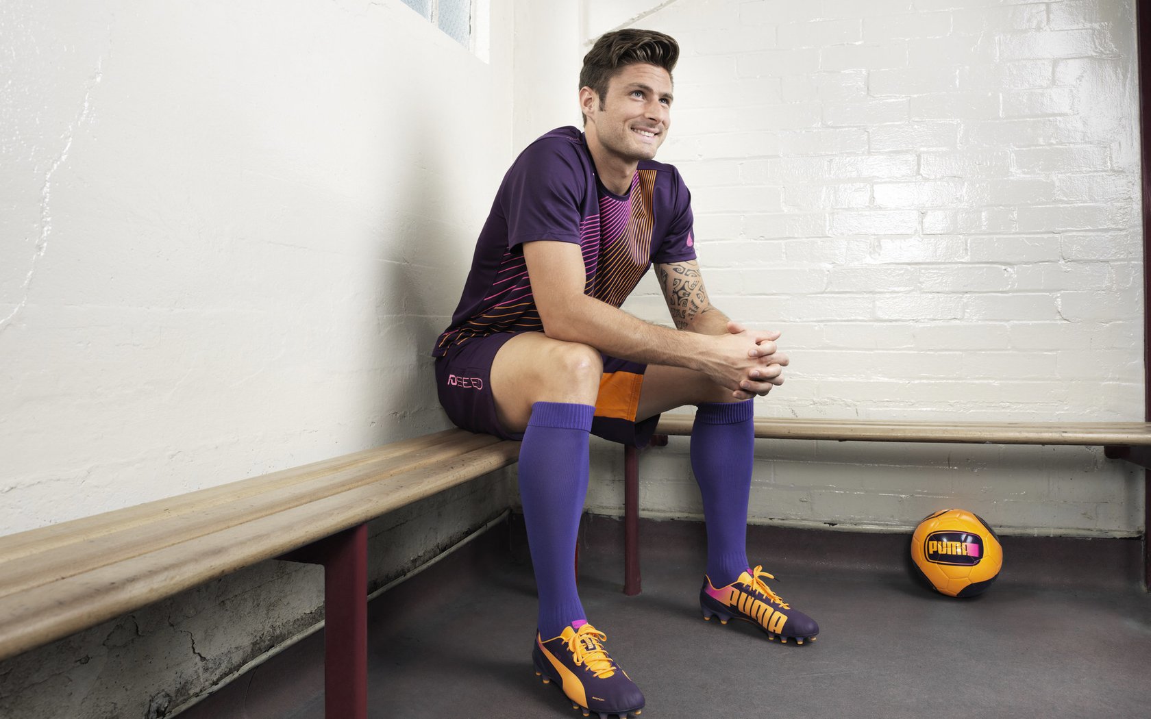 隐形引擎,戈麦斯如何用不完美的智慧,撬动胜利天平